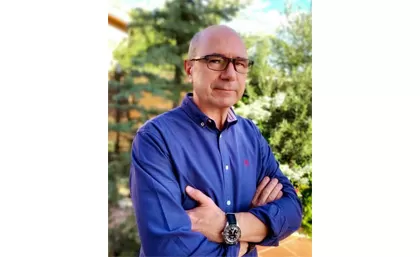 เข้าร่วมเว็บอินาร์ถ่ายทอดสดของเรา